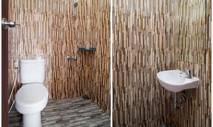 Karawang Hotel | OYO 3256 Rukost I8