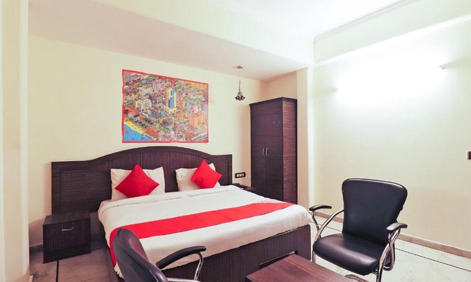 Sector-12A Hotel | OYO 49576 Hotel Divine