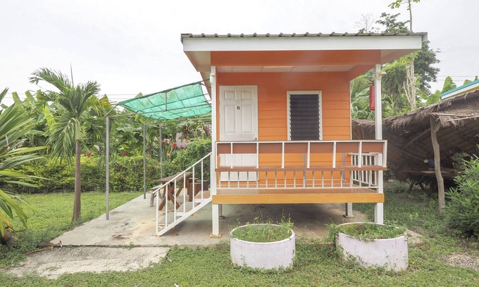 Tha Sao Hotel | OYO 75325 Our House Tha Sao