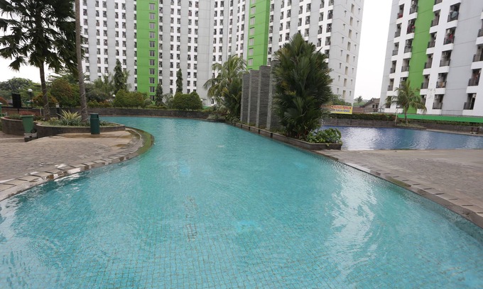 Tangerang Hotel | OYO Life 93008 Pelangi Coliving