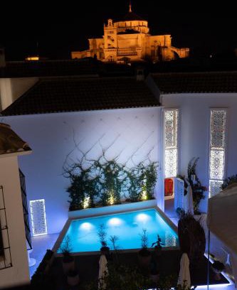 La Catedral Hotel | P SANTA CLARA HOTEL BOUTIQUE By Sojo