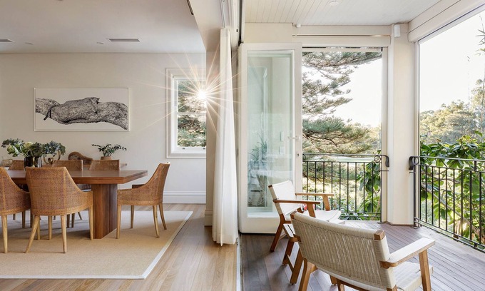 Paddington House | Paddington Park View (With Car Parking)