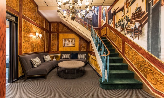 Downtown St. Louis Apartment | Palace Of Versailles Penthouse