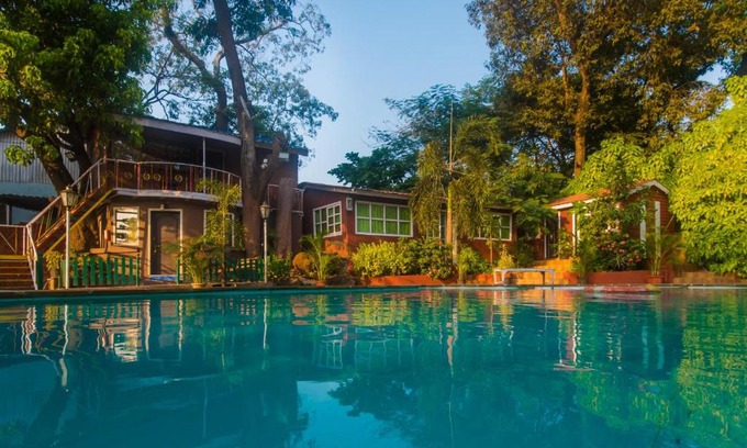 Mira Road East Hotel | Pali Village Resort