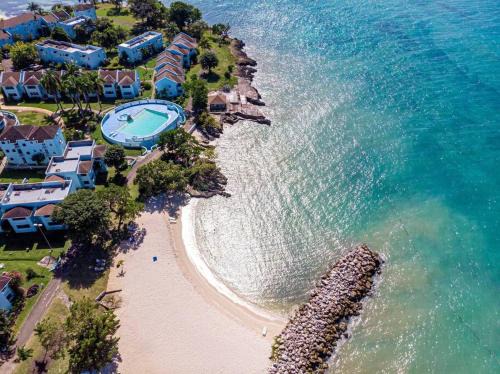 Orange Bay Apartment | Palm Point Villa Negril - Townhouse Steps from the Beach!