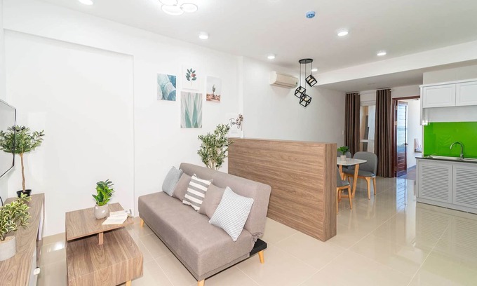 Thang Tam Condo | Palm Rooftop Homestay with SeaView