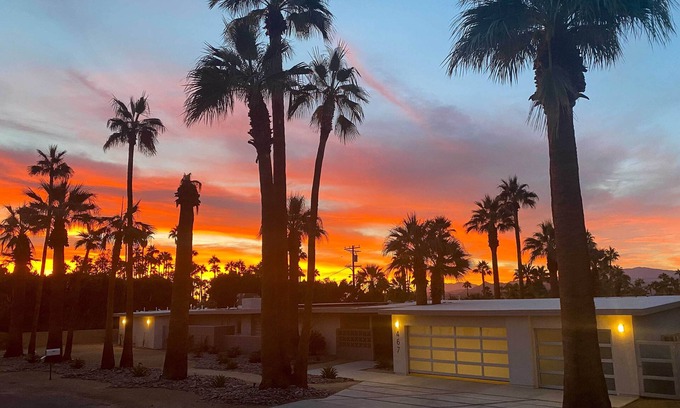 Little Tuscany House | Palm Springs Oasis w/Mtn Views, 2 Mi to Dtwn!