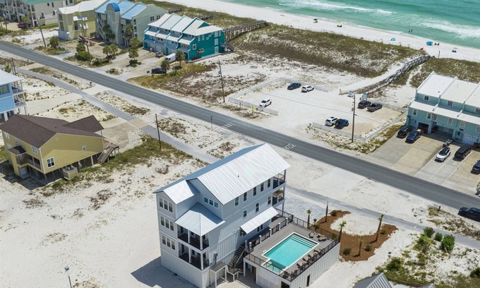 Navarre Beach House | Palm Tree Paradise ππ΄ Sleeps 32 w/Gulf Views, Pool, Hot Tub + Event Friendly