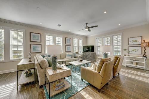 Port Aransas Apartment | Palmilla Beach Escape | Palmilla Beach Resort Sea Gate Condominiums #301