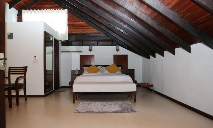 Velidhoo House | Pandanus Villa