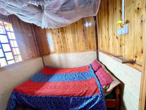 Sa Pa House | Pang familly trekking and homestay