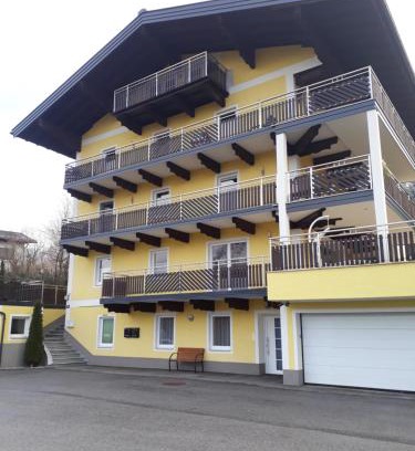 Alpendorf Apartment | Panorama Appartment