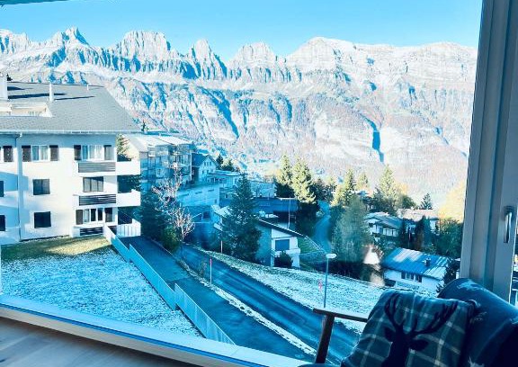 Flums Apartment | Panorama View - CharmingStay