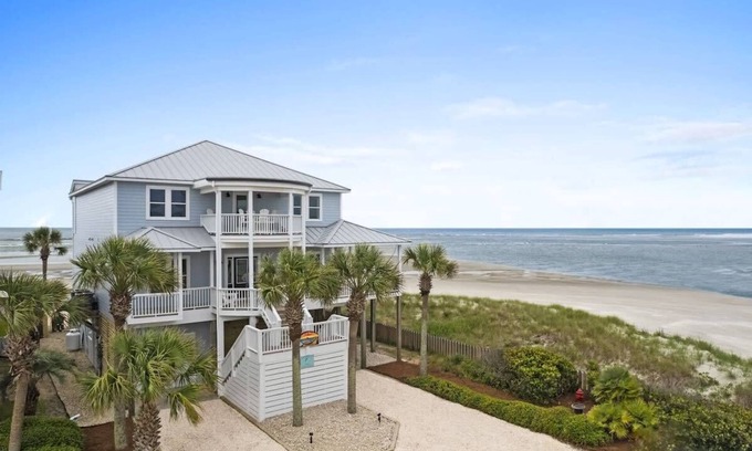 Sunset Beach House | Panoramic Oceanfront Views + Private Pool