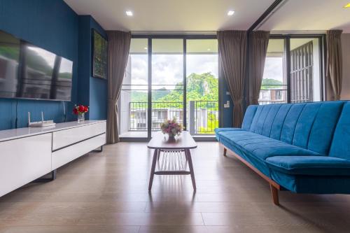 Phaya Yen Apartment | Panoramic Pool at The Valley