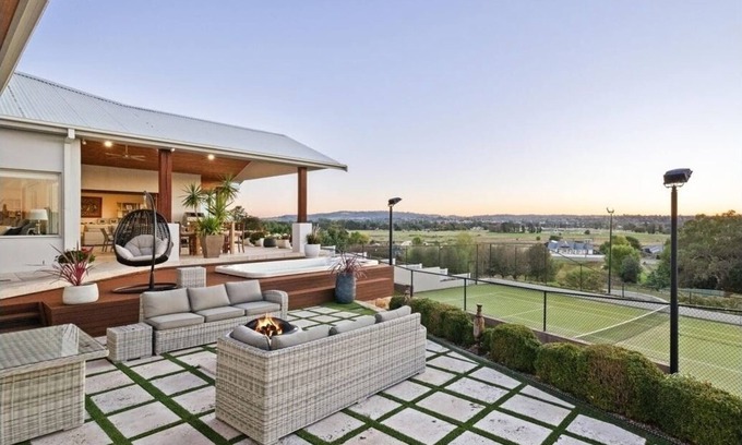 Kelso House | Panoramic Views Over Bathurst