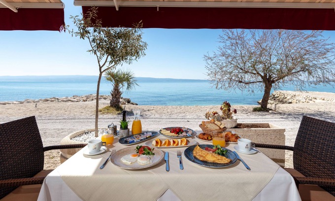 Podstrana Hotel | Pansion Amigos