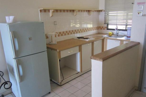 Taman Haji Zainal Apartment | paradise lagoon apartment