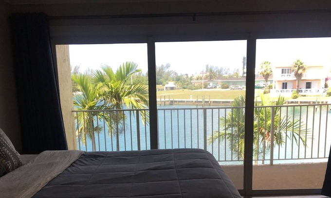Bahamia West Condo | Paradise On The Water!