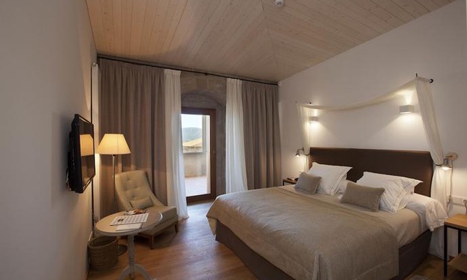 Monterrei Hotel | Parador Castillo de Monterrei