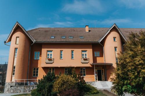 Praid Bed & Breakfast | Parajd Panzió