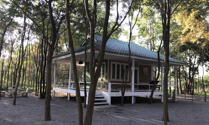 Suan Phueng Hotel | Paramer Resort Suanphung