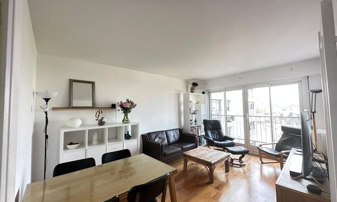 Quartier de la Roquette Apartment | Paris Centre .appartement Familial Calme et Ensoleillé