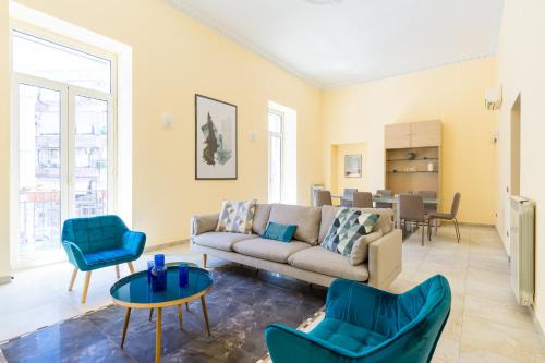 Naples City Centre Apartment | Partenope Spacious Home by Wonderful Italy