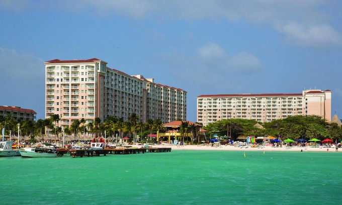 Palm Beach Resort | Partial Ocean View - 3 Bedroom - Marriott's Aruba Surf Club - Full Resort Access