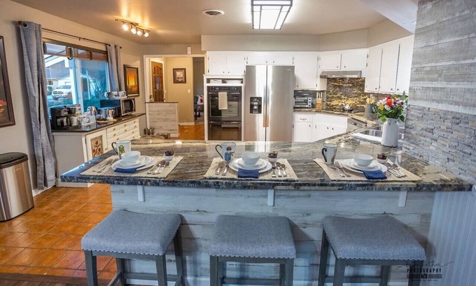 Gore Ranch House | Paso House Redding!