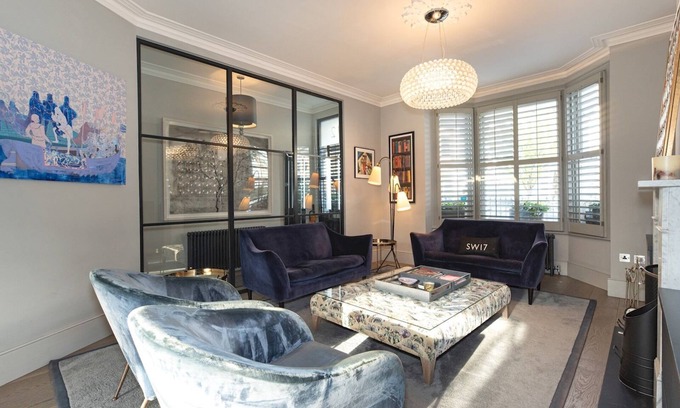 Nightingale House | Pass the Keys | Exclusive Family Home with Garden in Balham London
