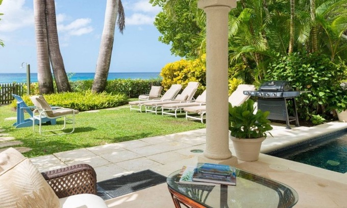 Old Trees Bay House | Paynes Bay Beachfront Location - Includes A Cook Service And Close To Amenities.