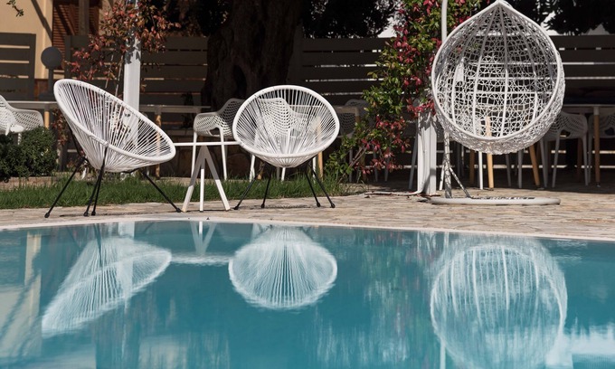 Kavos House | Peaceful complex with swimming pool near the beach in relaxing surroundings