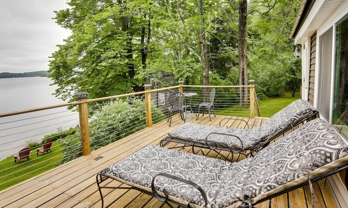 Winthrop House | Peaceful Fisherman's Paradise w/Deck + Fire Pit!