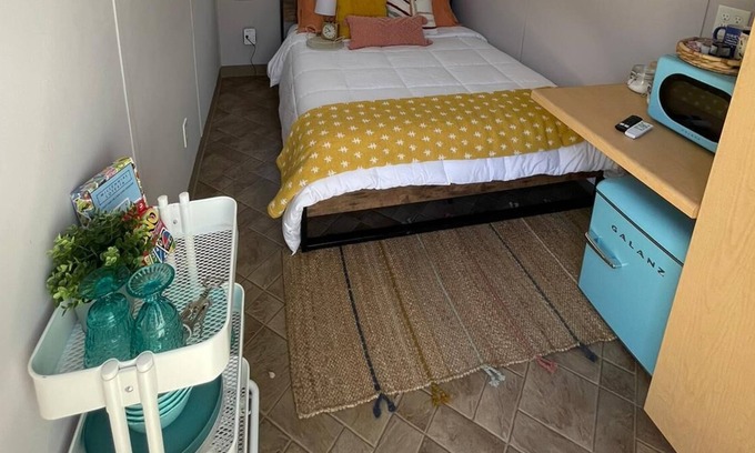 Spring Branch RV Rental | Peaceful Retreat Private Room Queen Bed and AC