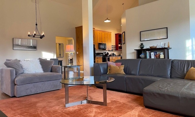 Ashland House | Peaceful, spacious home on 8 acres. Pet-friendly, close to town, and a creek!