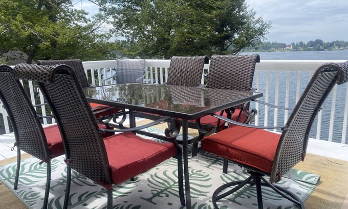 Sterling Apartment | Peaceful Waterfront Stay – Stunning Lake Ontario Sunset Views + Pet Friendly