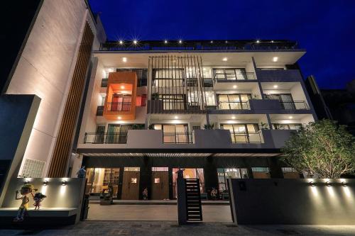 Taitung House | Peach blossom B&B