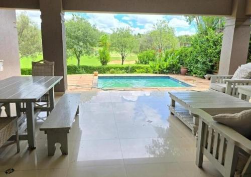 Hartbeespoort Villa | Pecanwood Estate Dream views 4 bedroom Villa with pool