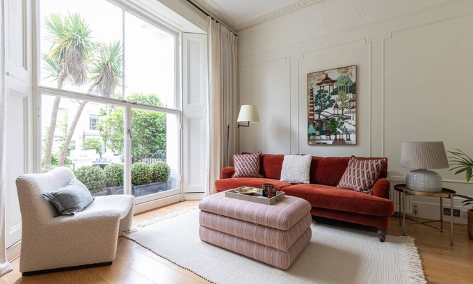 Pembridge Apartment | Pembridge Villas VI by onefinestay