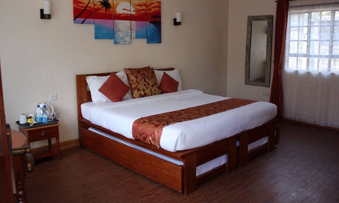 Nanyuki House | Penguin House Nanyuki