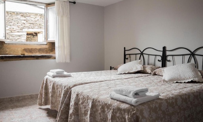 Ventas de Naron House | Pension Casa Maruja