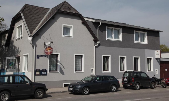 Wiener Neustadt House | Pension Casa Topolino