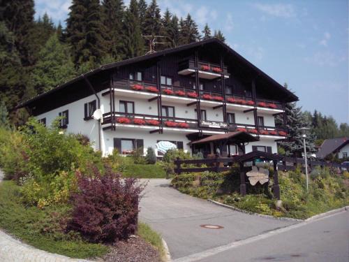 Zwiesel House | Pension Haus Inge