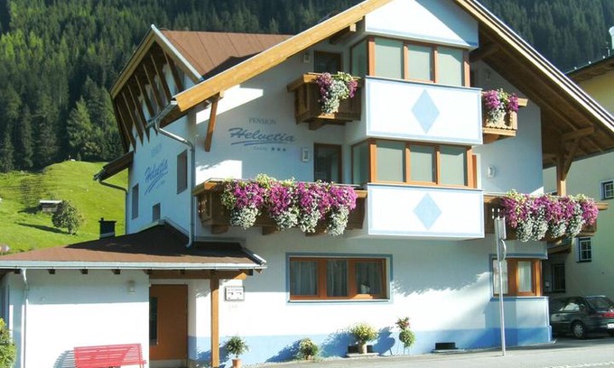Sankt Anton am Arlberg House | PENSION HELVETIA Sankt Anton am Arlberg