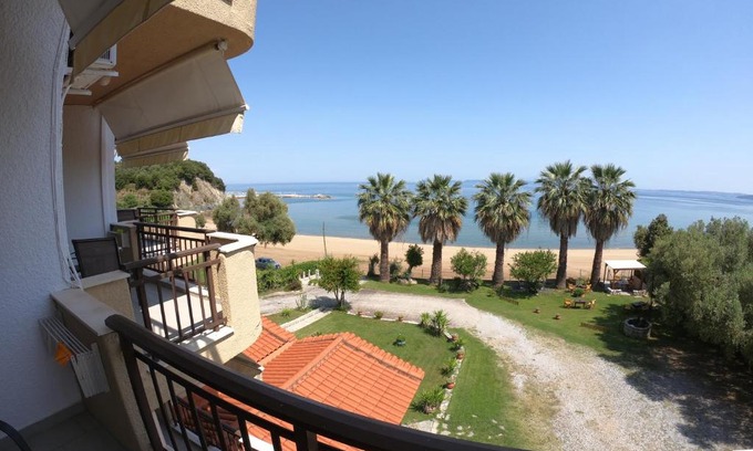 Aristotelis Apartment | Pension Karvounoskala