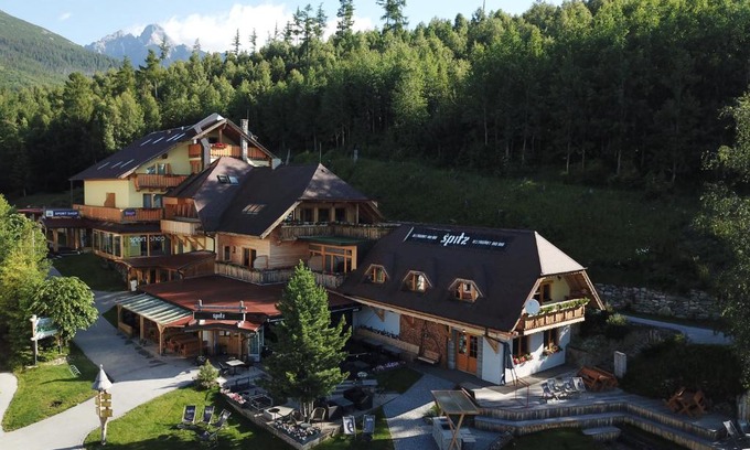 Vysoke Tatry House | Pension Tatrasport Zampa