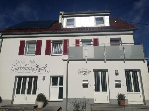Aulendorf House | Pension und Restaurant Reck