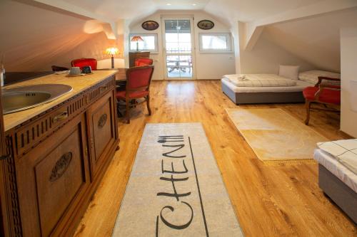Tomasikovo House | Pension -Villa Vintage -Apartman Art C 109