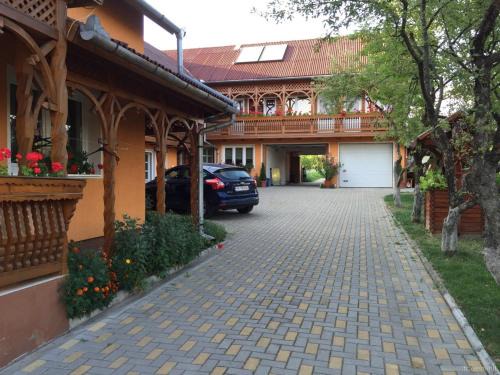 Corund House | Pensiunea Fenyő